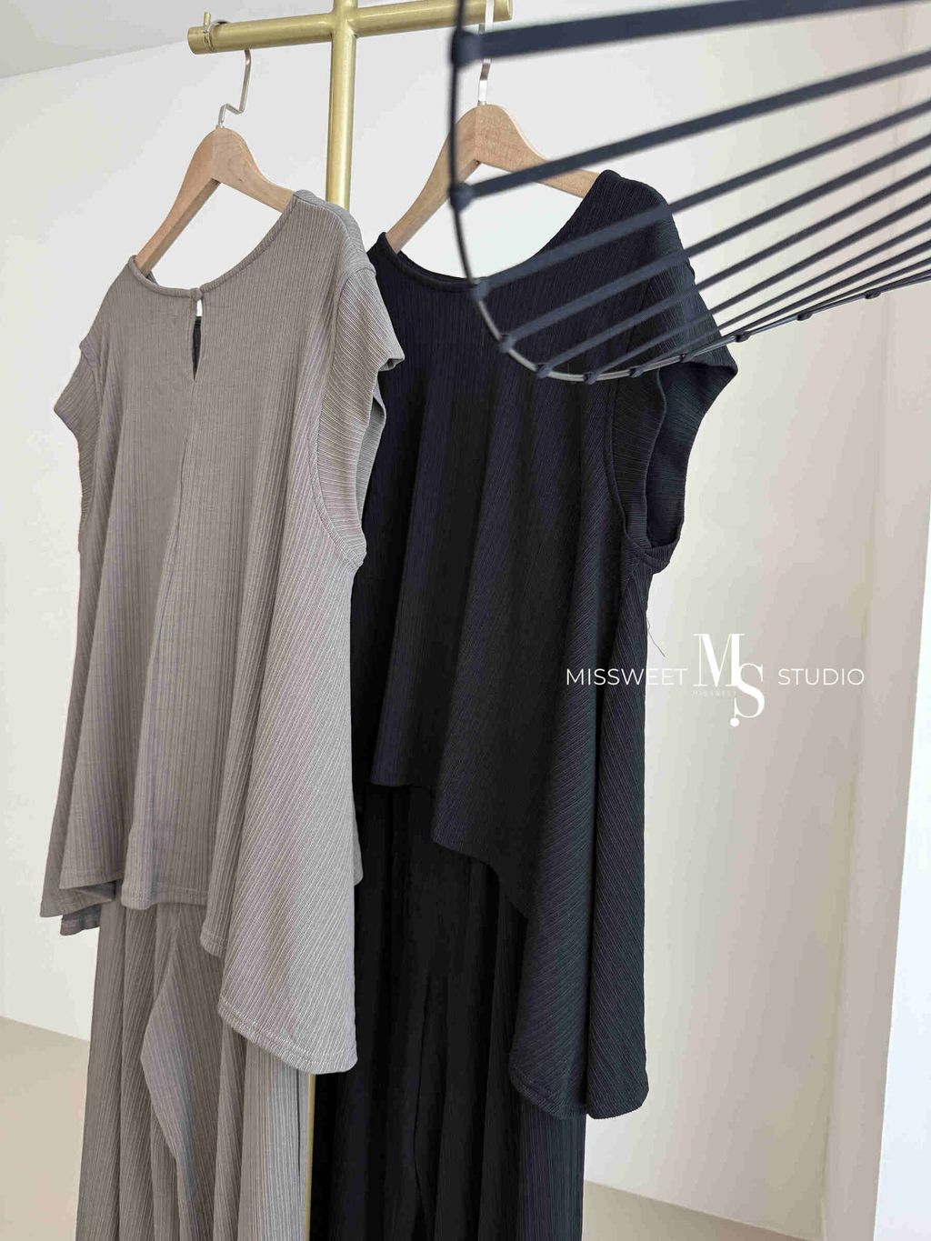 相片 2025-7-3 下午4 57 49