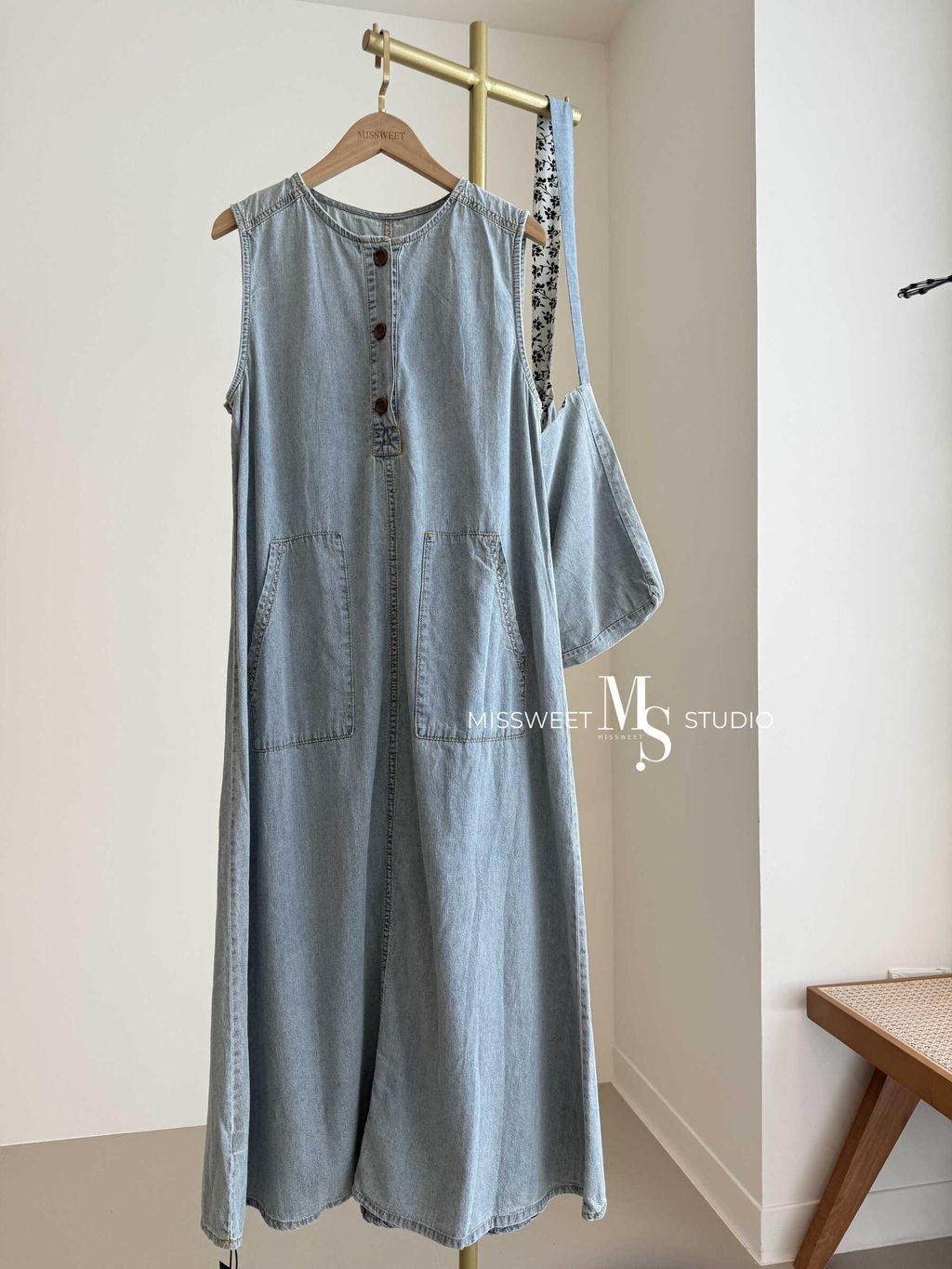 相片 2025-7-12 中午12 57 53