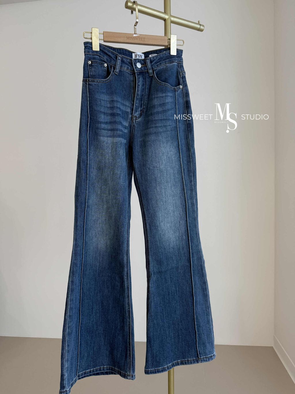 相片 2025-8-7 下午4 45 19