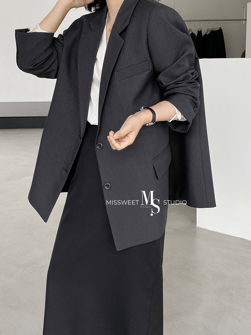 O1CN01B8jlDq1jENiC477P8_!!2214077954516-0-cib