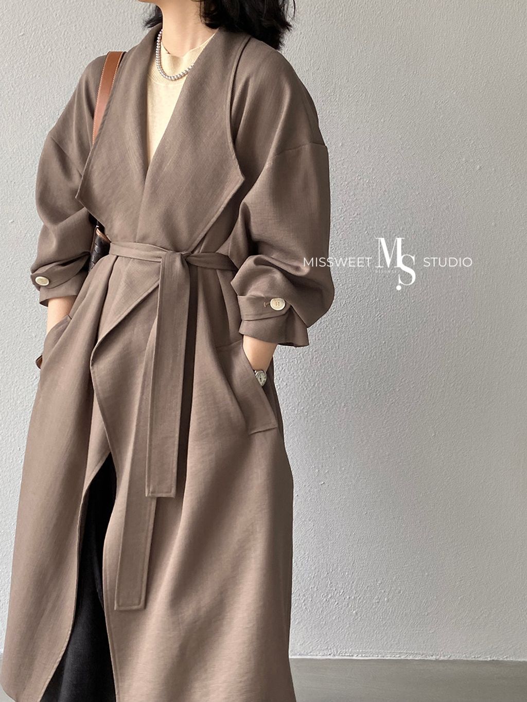 O1CN01Ruovi61jENiJPw4TP_!!2214077954516-0-cib