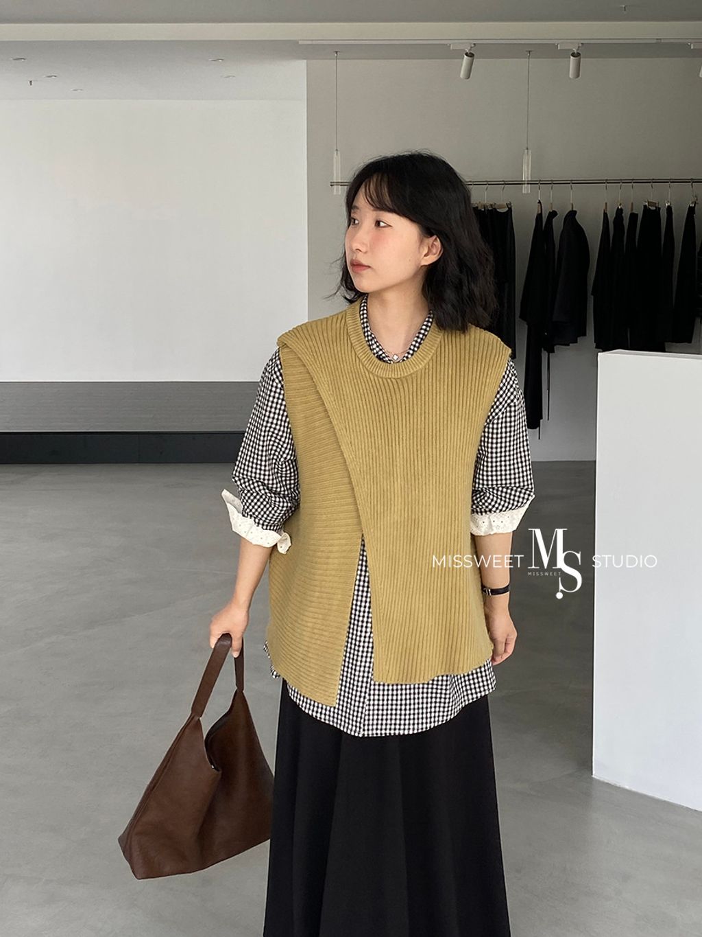 O1CN01KQSP7j1jENiMw43f9_!!2214077954516-0-cib