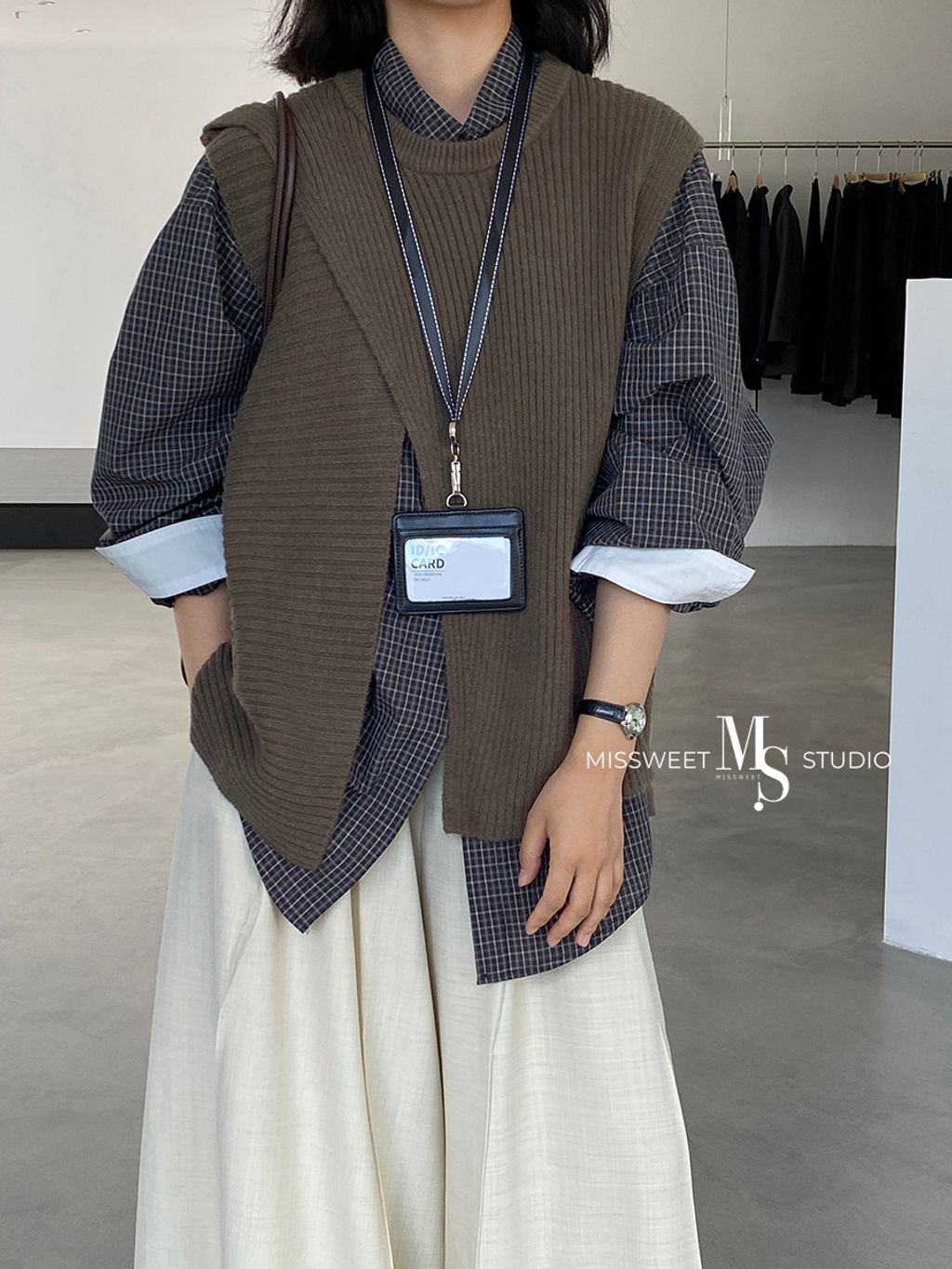 O1CN01HEdL1M1jENiLrHF2X_!!2214077954516-0-cib