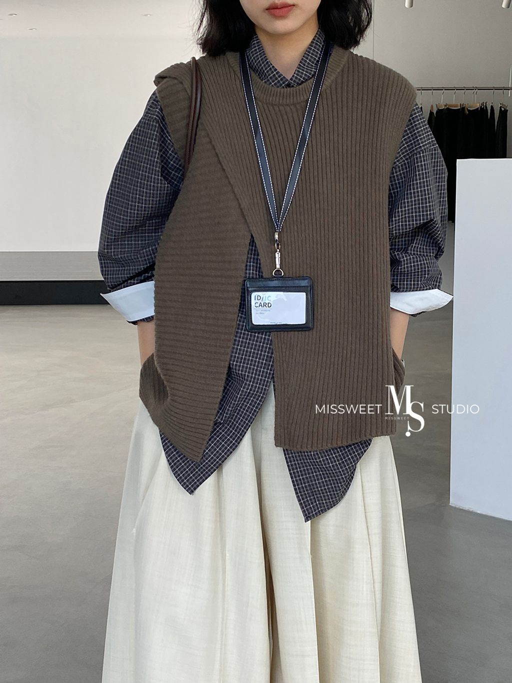 O1CN01JGKcys1jENiM1xfhx_!!2214077954516-0-cib