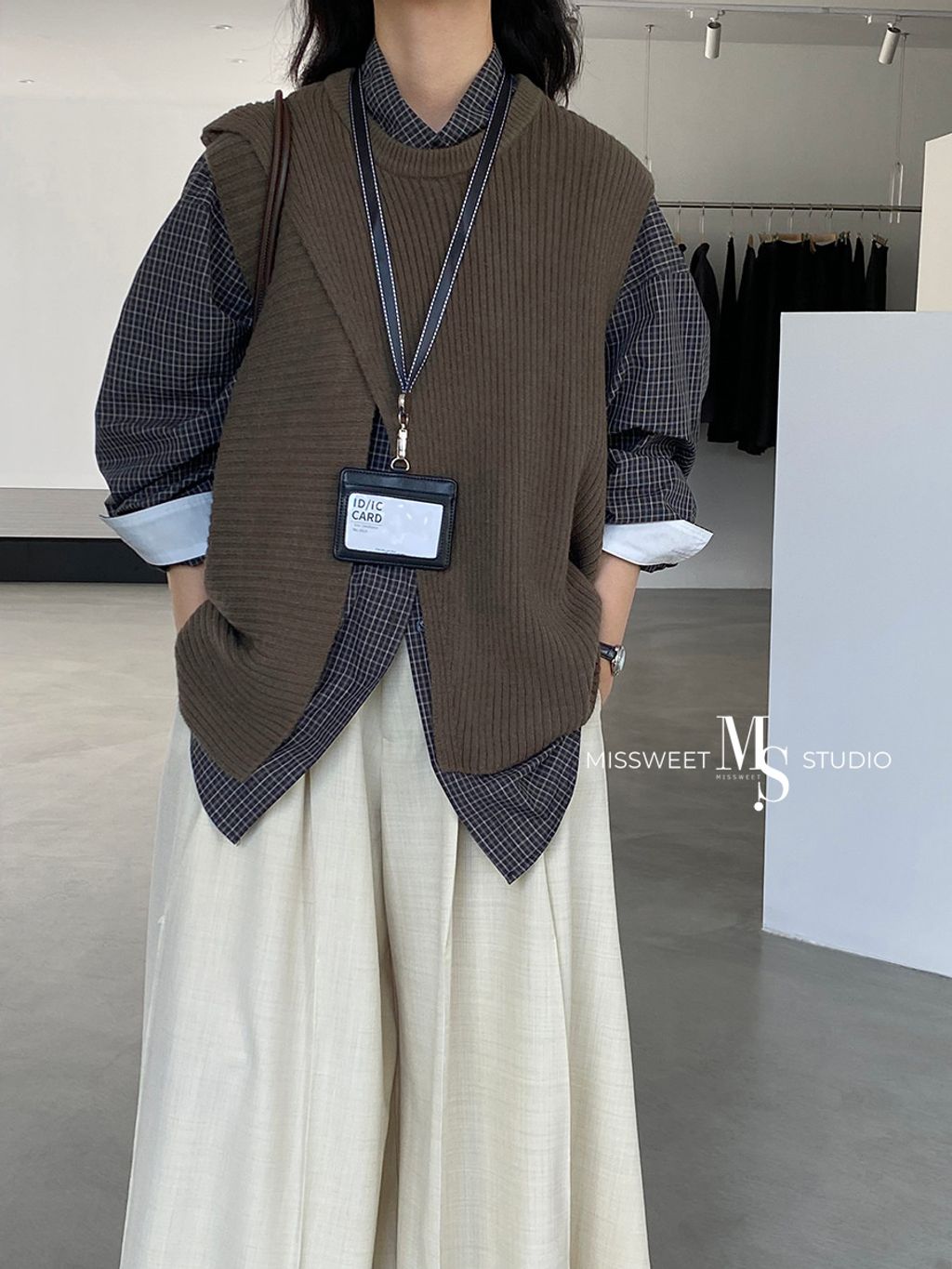 O1CN01sE0lam1jENiKvx0QS_!!2214077954516-0-cib