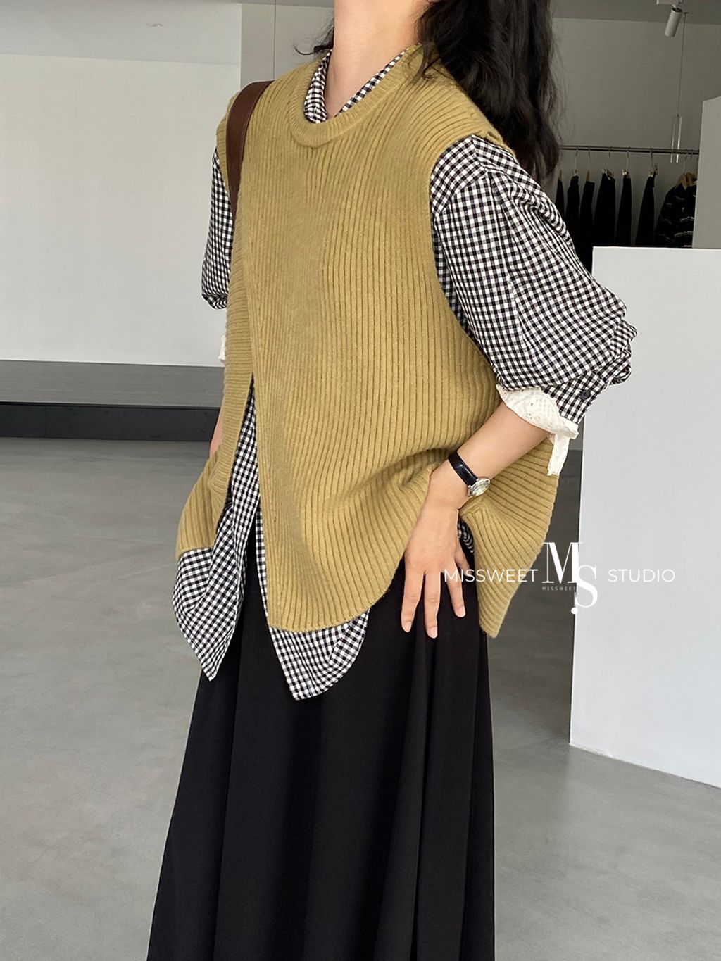 O1CN01qvnouU1jENiM1y8zq_!!2214077954516-0-cib