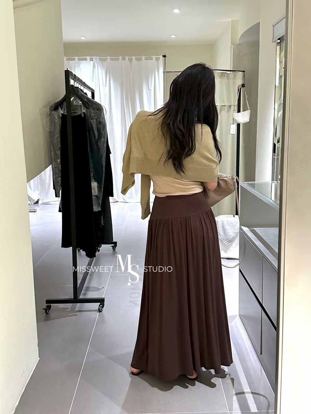 相片 2025-8-20 凌晨12 41 03 (1)