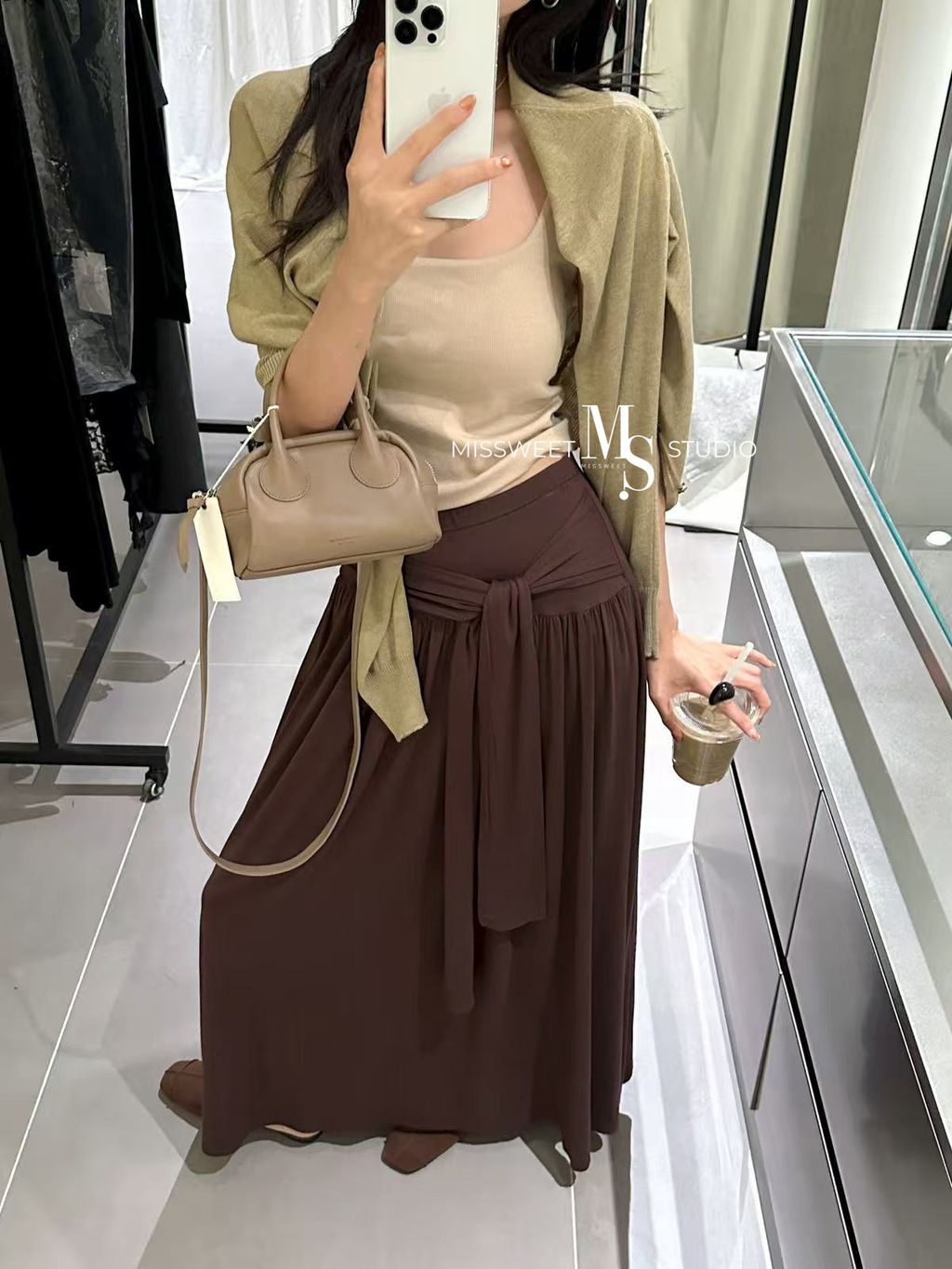 相片 2025-8-20 凌晨12 41 03 (3)