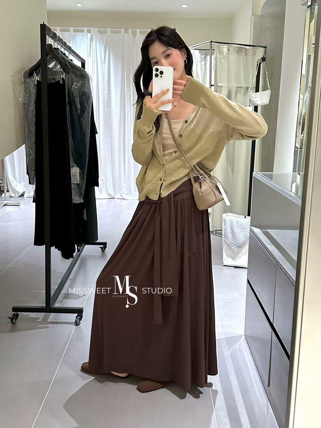 相片 2025-8-20 凌晨12 41 03 (5)