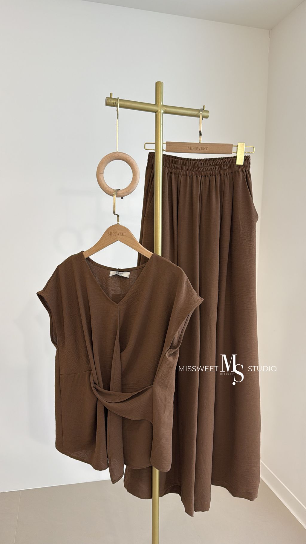 相片 2025-8-27 下午4 17 05