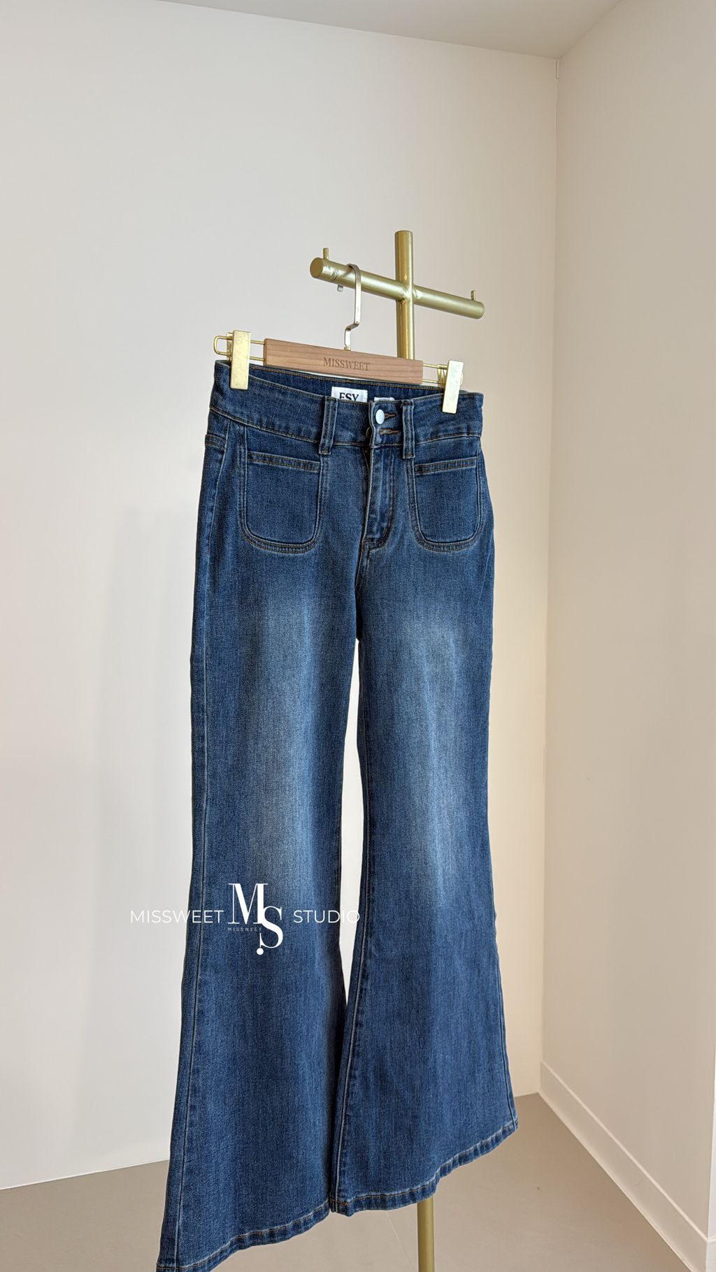 相片 2025-8-19 下午3 39 21