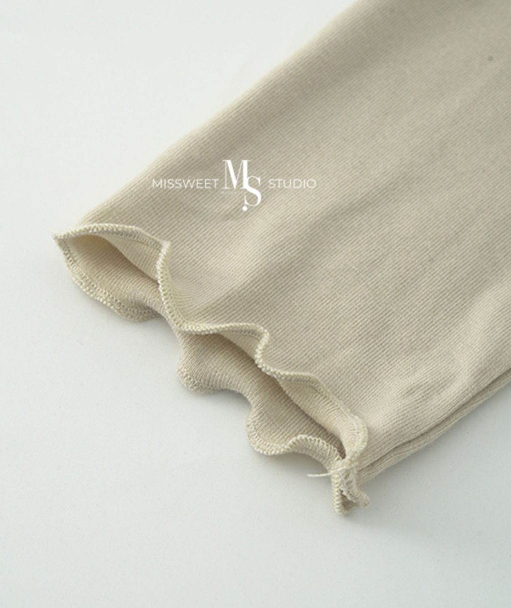 O1CN01nGOI5L2MDFkwL9bW6_!!2567599793-0-cib