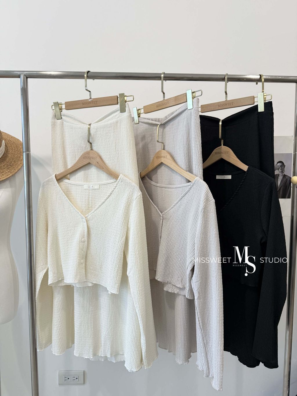 相片 2025-9-3 下午3 50 36