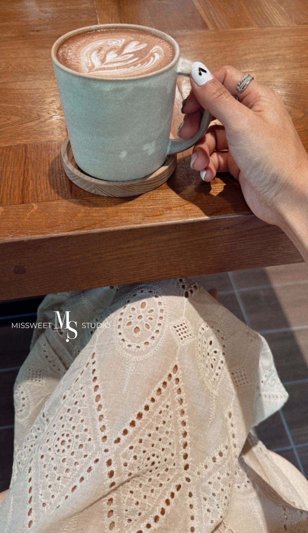 相片 2025-9-18 凌晨1 02 33