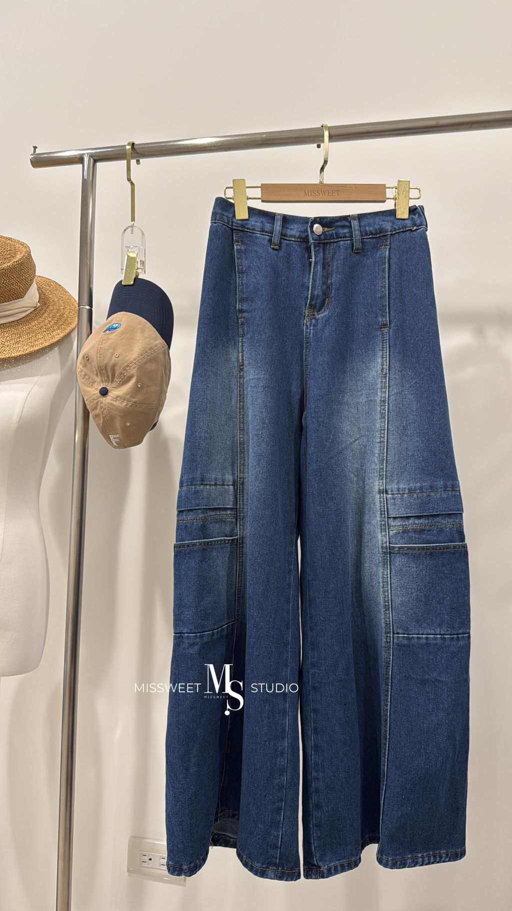 相片 2025-9-23 下午5 13 06