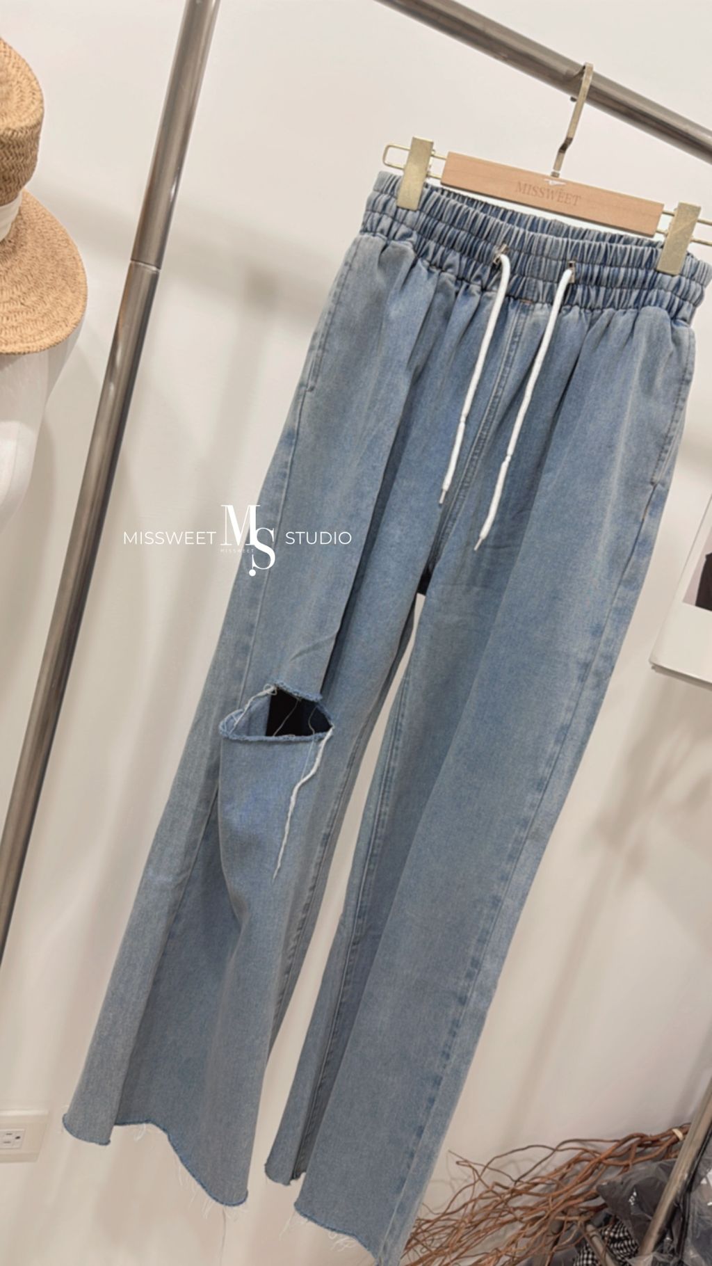 相片 2025-9-27 下午5 51 22