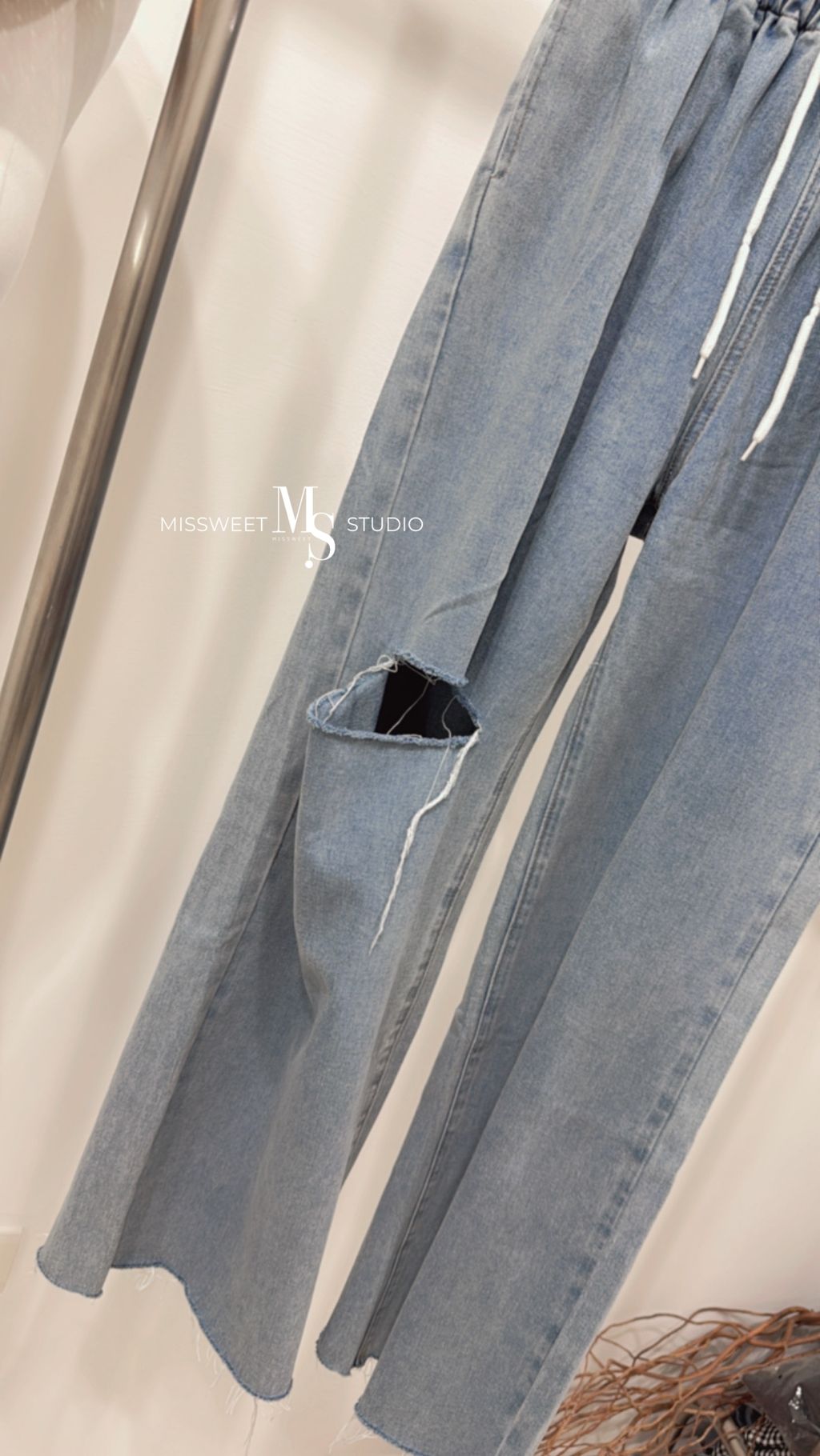 相片 2025-9-27 下午5 51 38