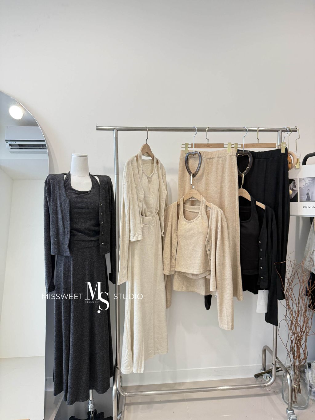 相片 2025-10-2 下午2 39 16