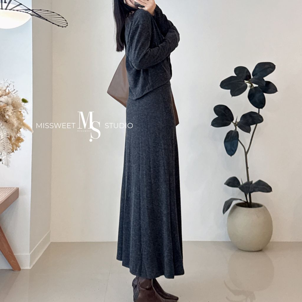 相片 2025-10-3 凌晨12 38 21