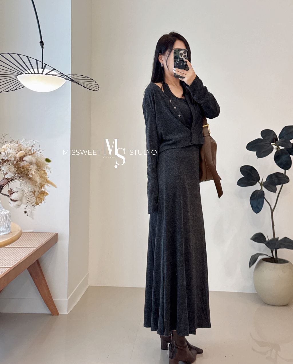 相片 2025-10-3 凌晨12 42 32