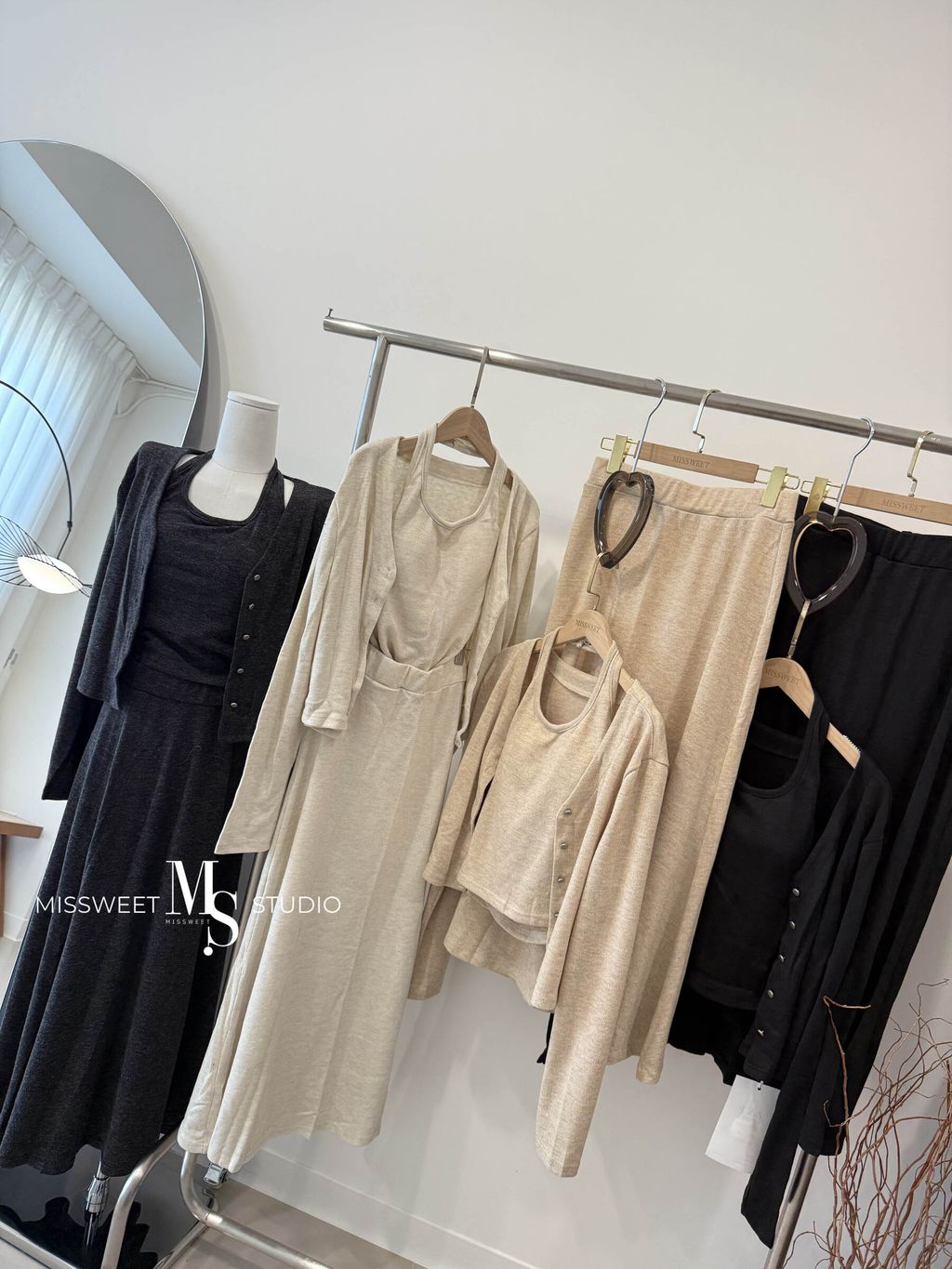 相片 2025-10-2 下午2 39 55