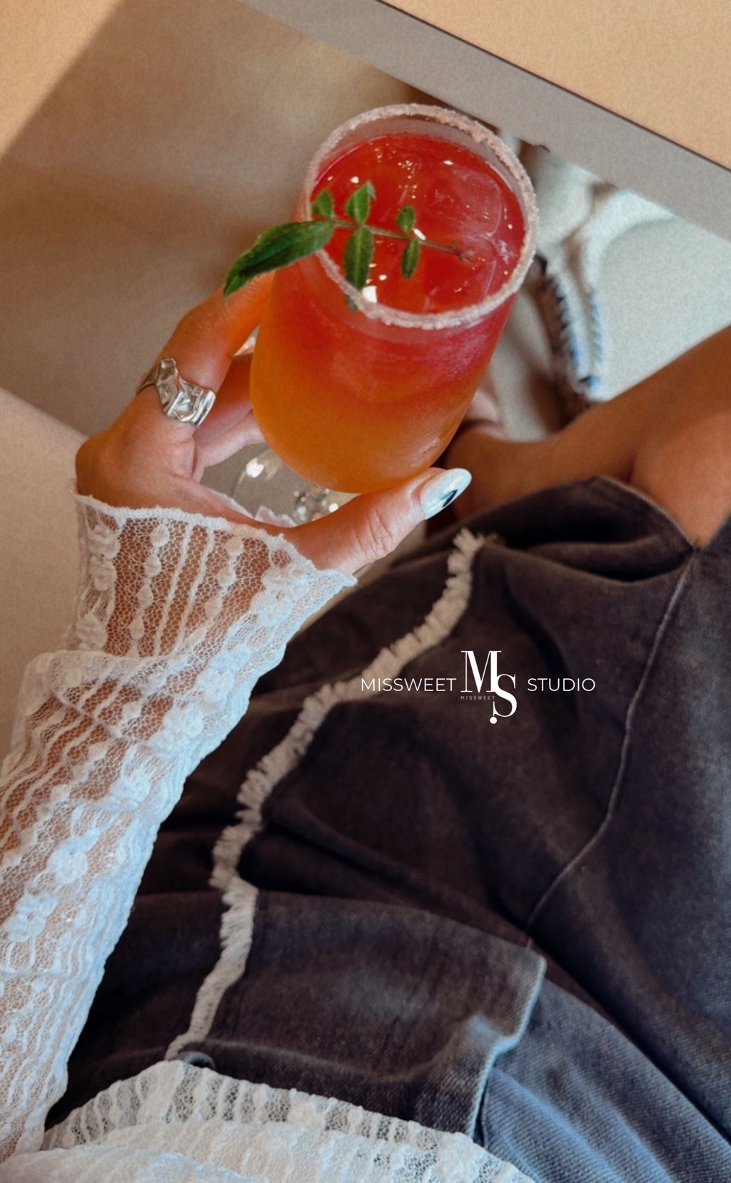 相片 2025-10-8 凌晨12 22 02 (34)