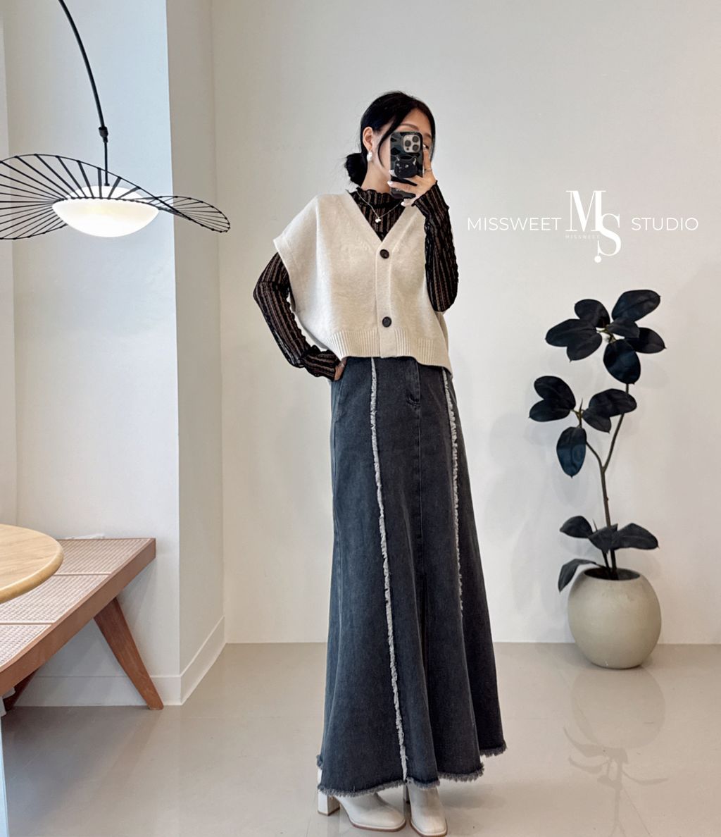 相片 2025-10-8 凌晨12 42 28 (5)