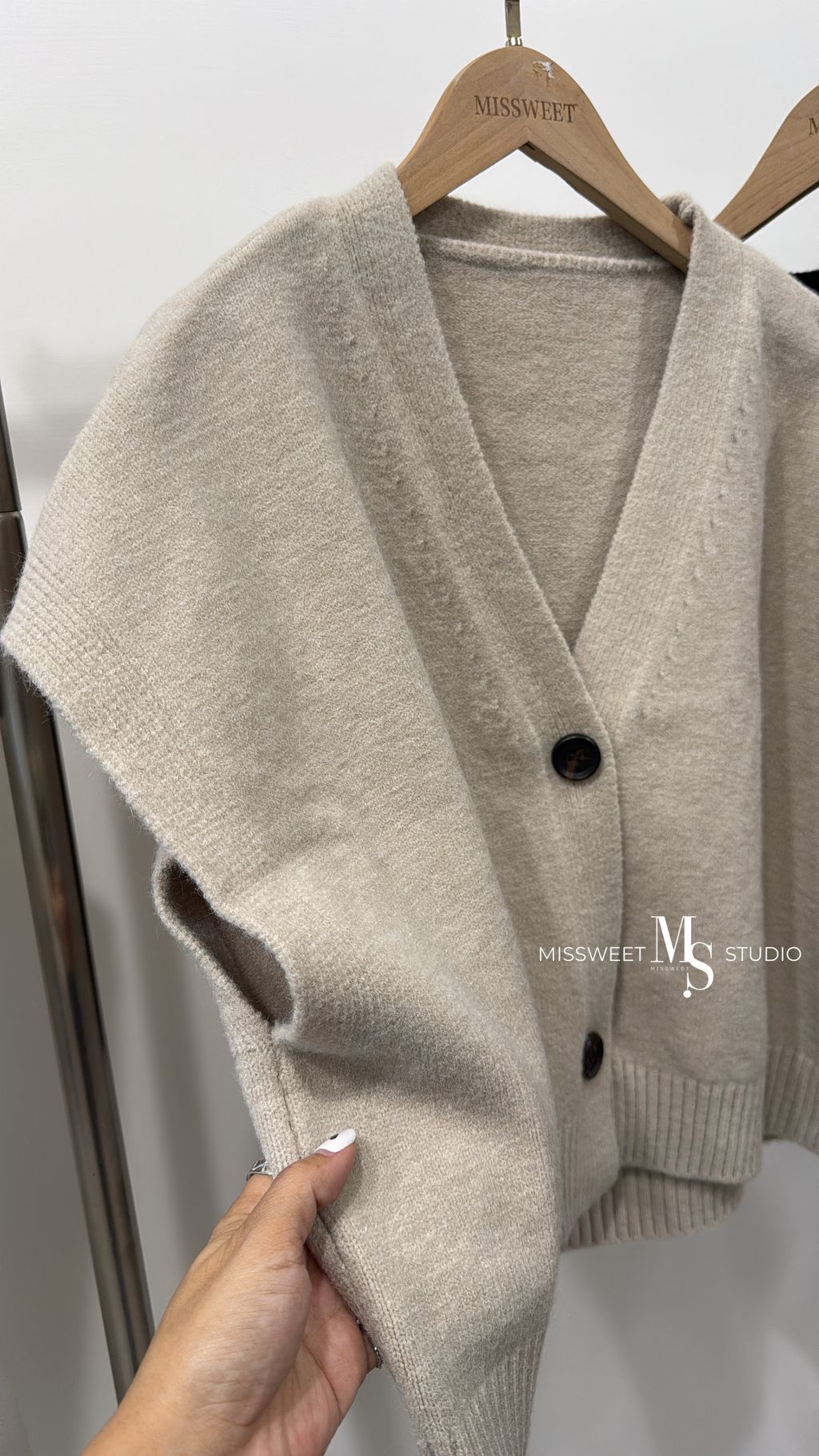 相片 2025-10-7 下午5 20 43