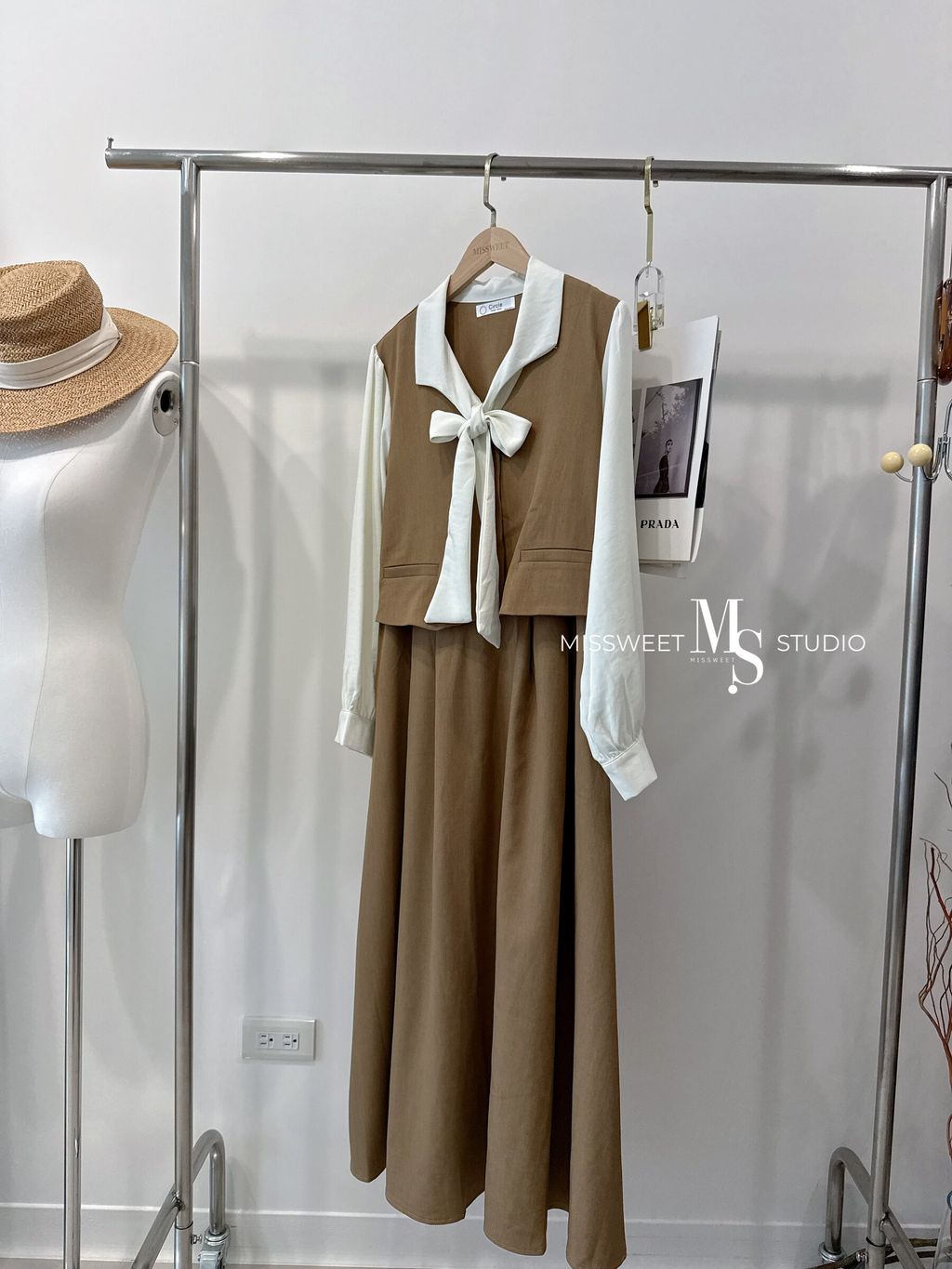 相片 2025-10-8 下午4 16 51