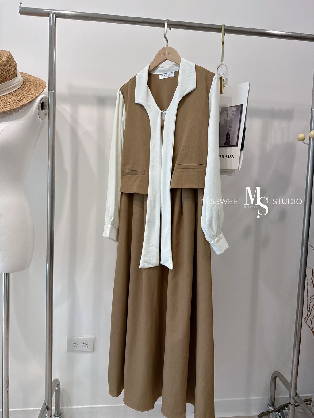 相片 2025-10-8 下午4 15 23