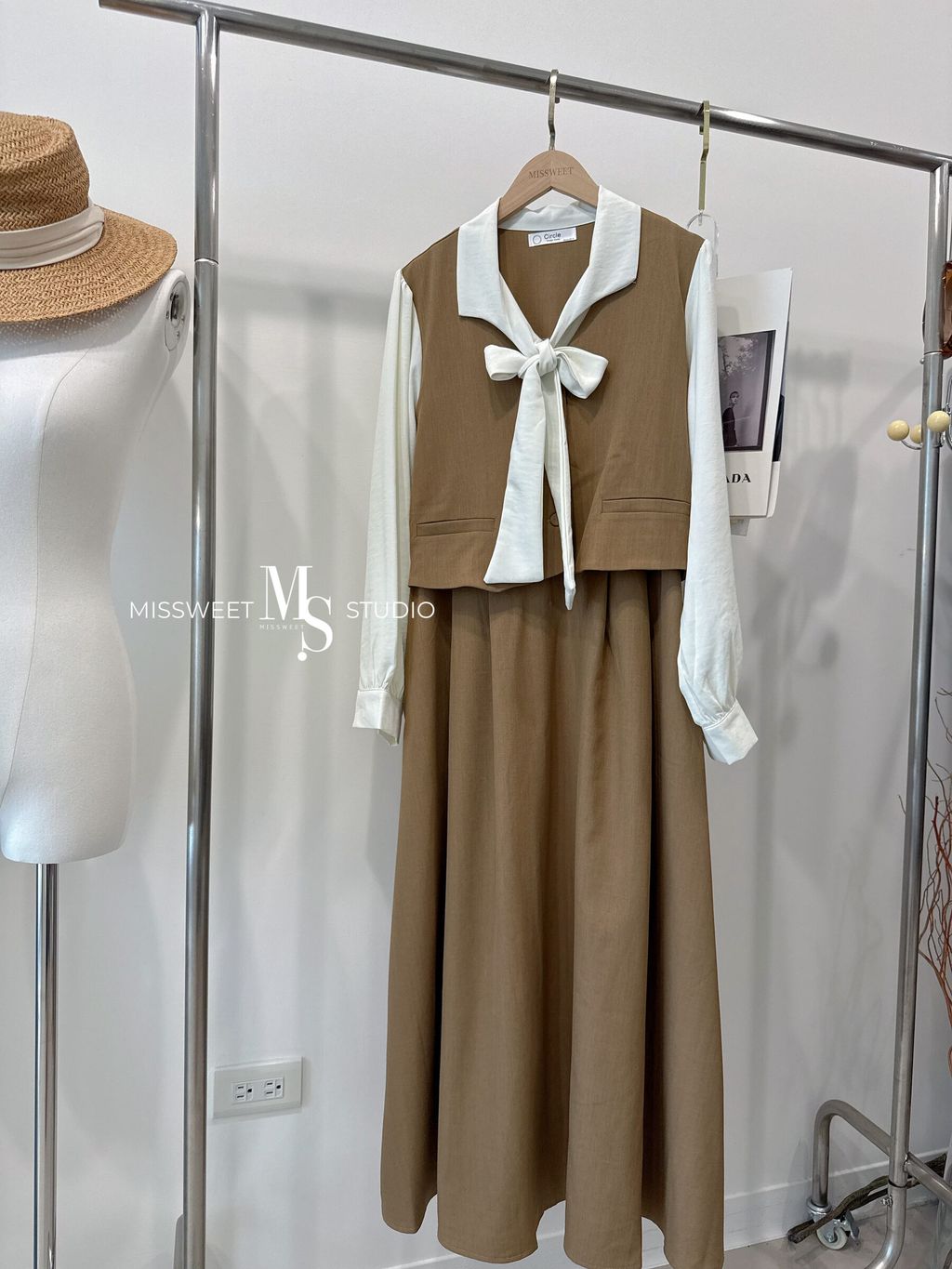 相片 2025-10-8 下午4 16 00