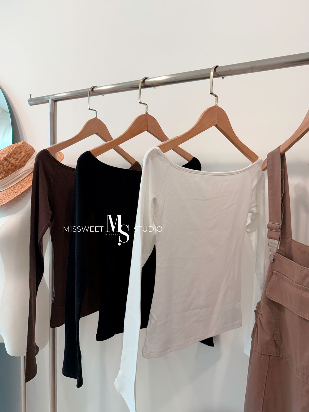 相片 2025-10-9 下午2 59 06