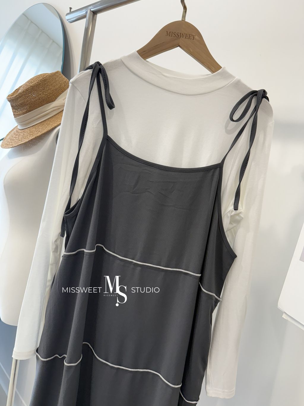 相片 2025-10-9 下午2 20 42