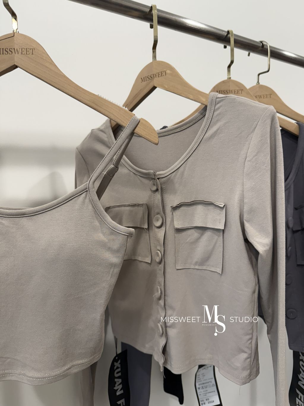 相片 2025-10-11 下午5 05 43