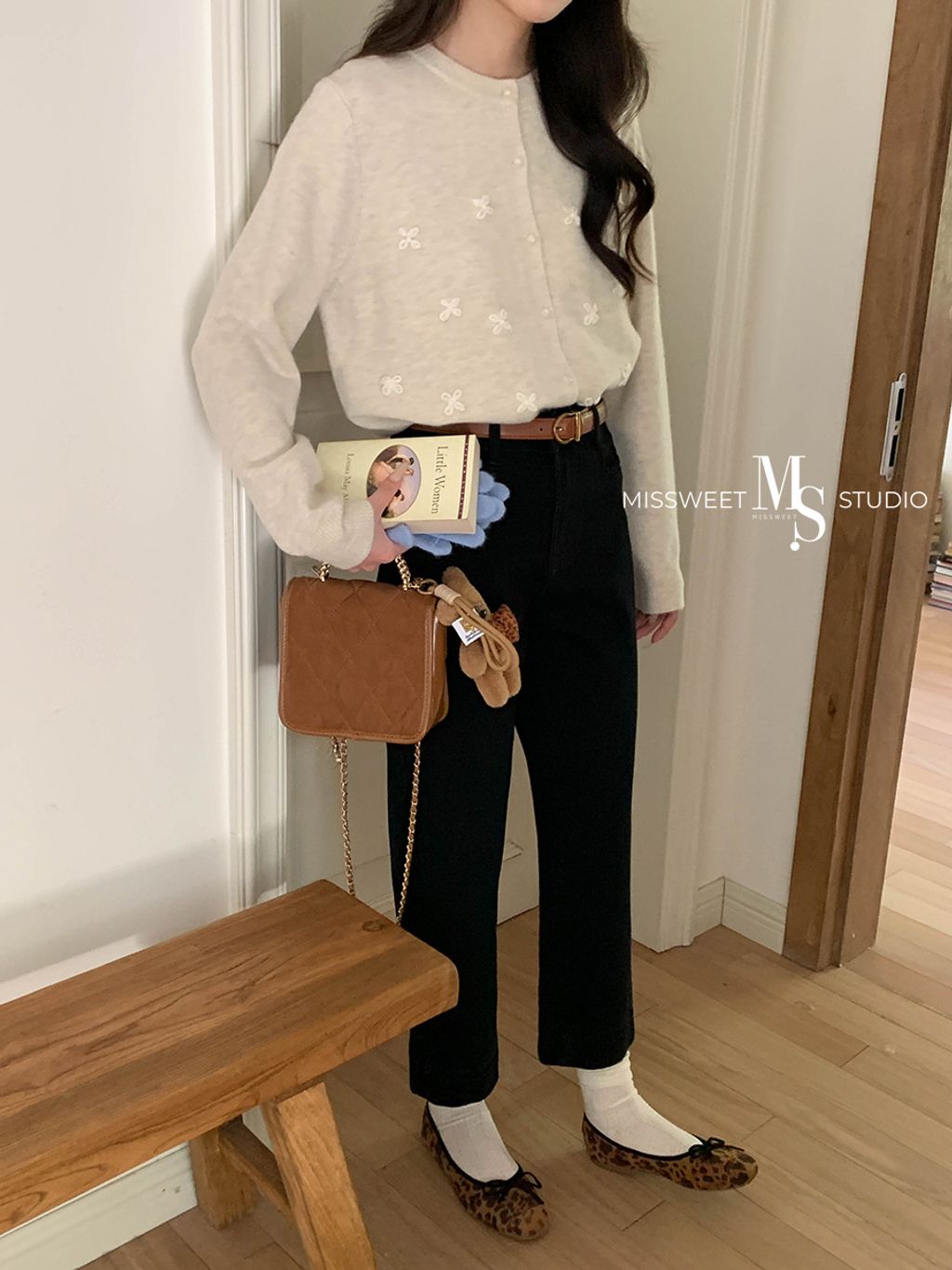 O1CN011zjm9x21ayLArHE40_!!2211360847002-0-cib