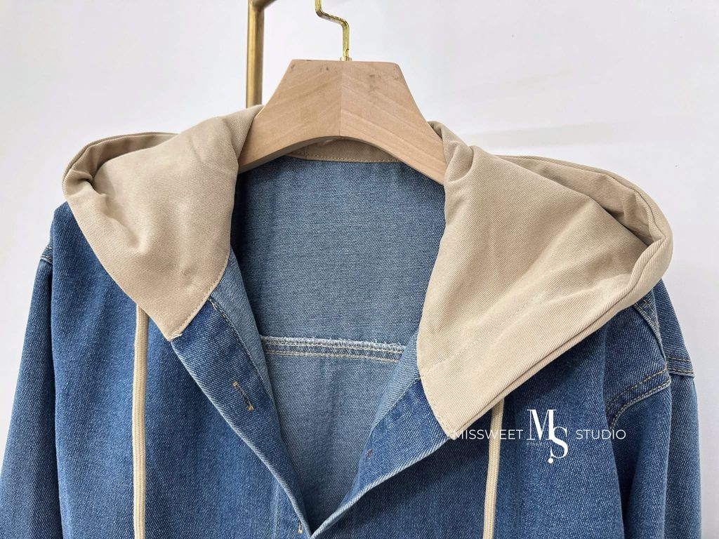 相片 2025-10-14 晚上8 39 11 (1)