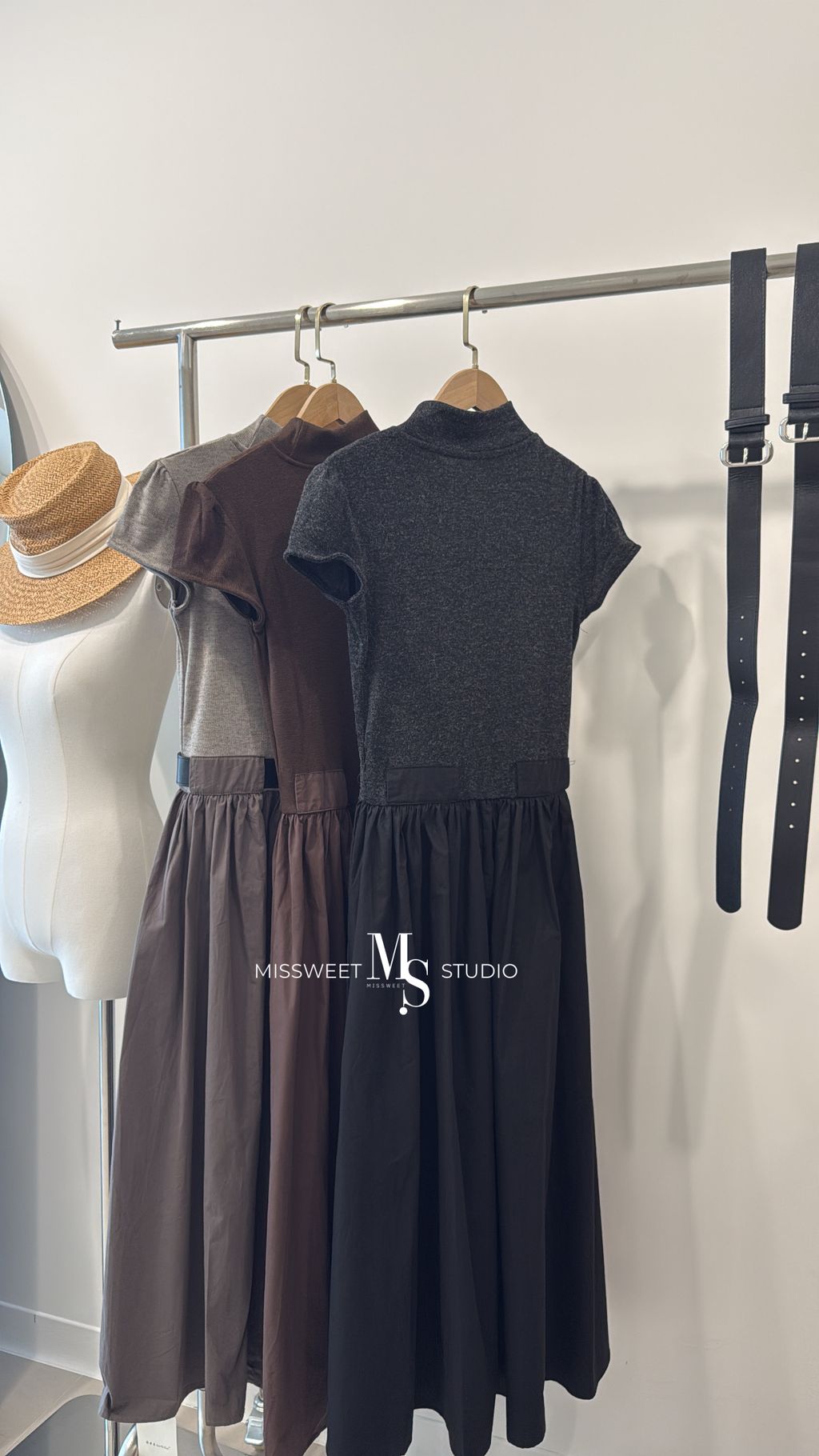 相片 2025-10-11 下午4 13 01