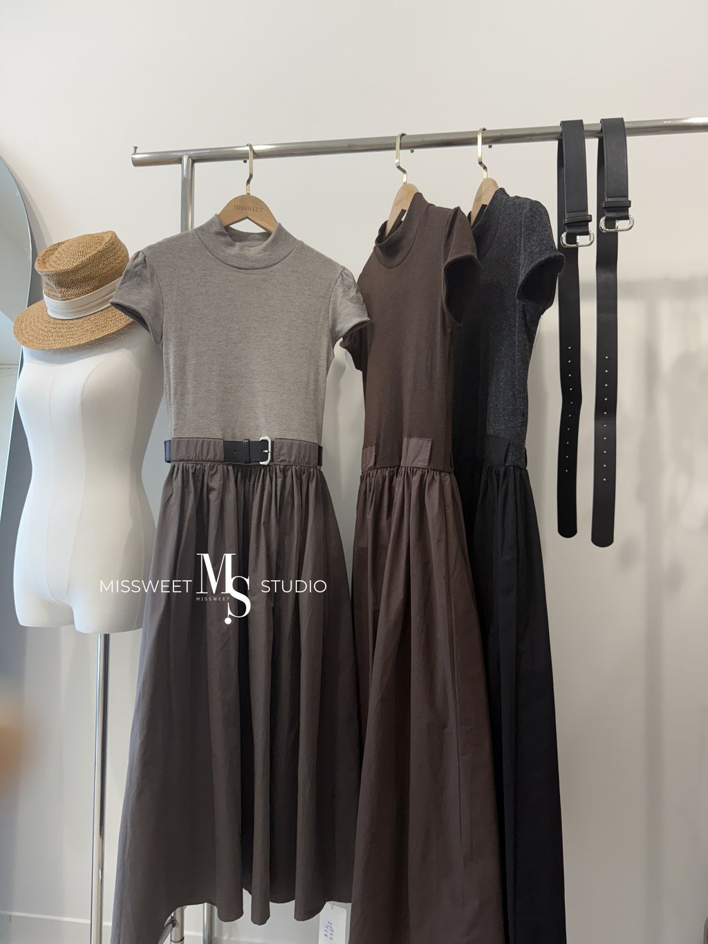 相片 2025-10-11 下午4 08 11