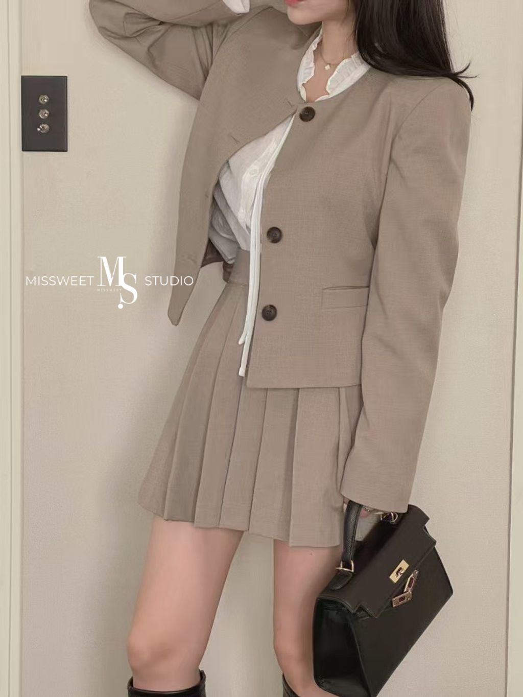 相片 2025-10-15 下午2 37 47 (4)