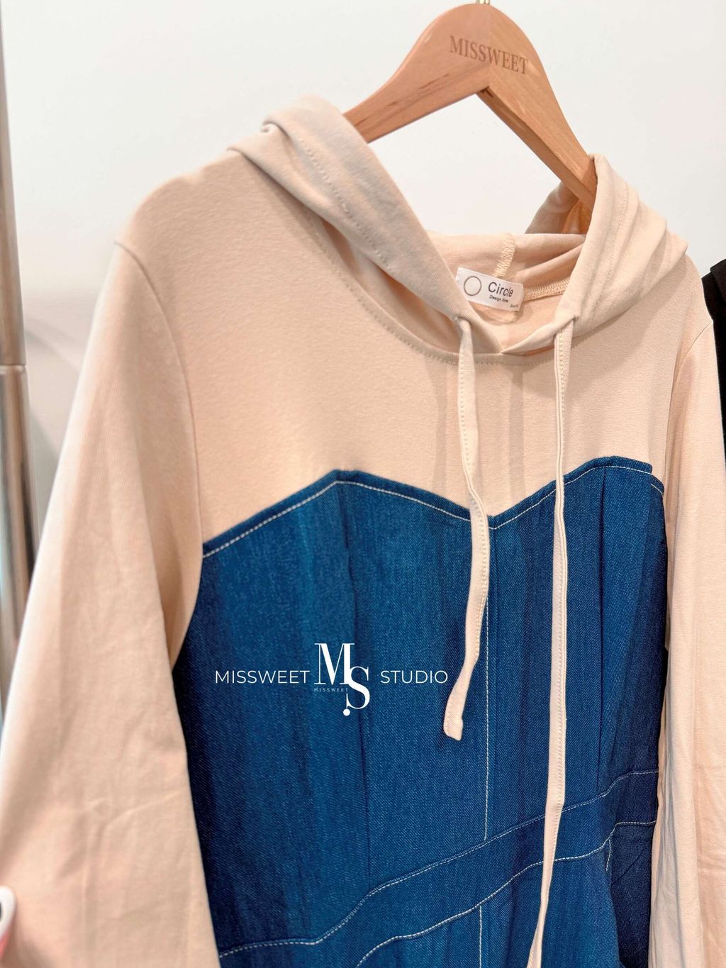 相片 2025-10-16 下午4 02 06