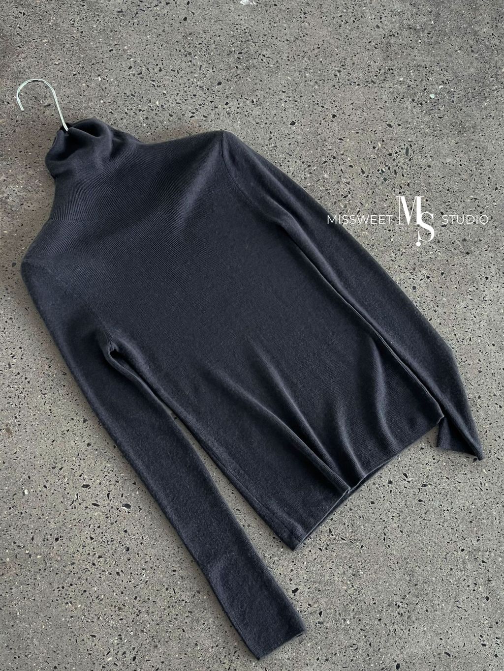 O1CN016UHfRI1InCD4eoyBE_!!4012130937-0-cib