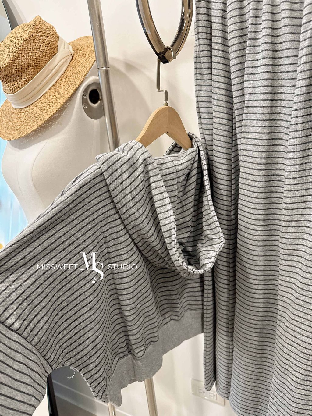 相片 2025-10-22 下午4 42 02