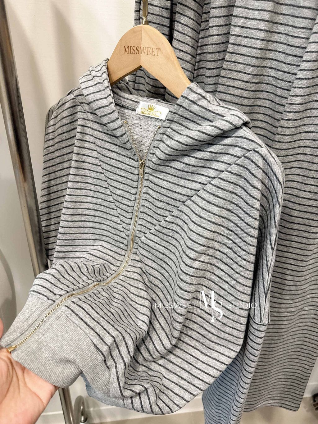 相片 2025-10-22 下午4 41 39