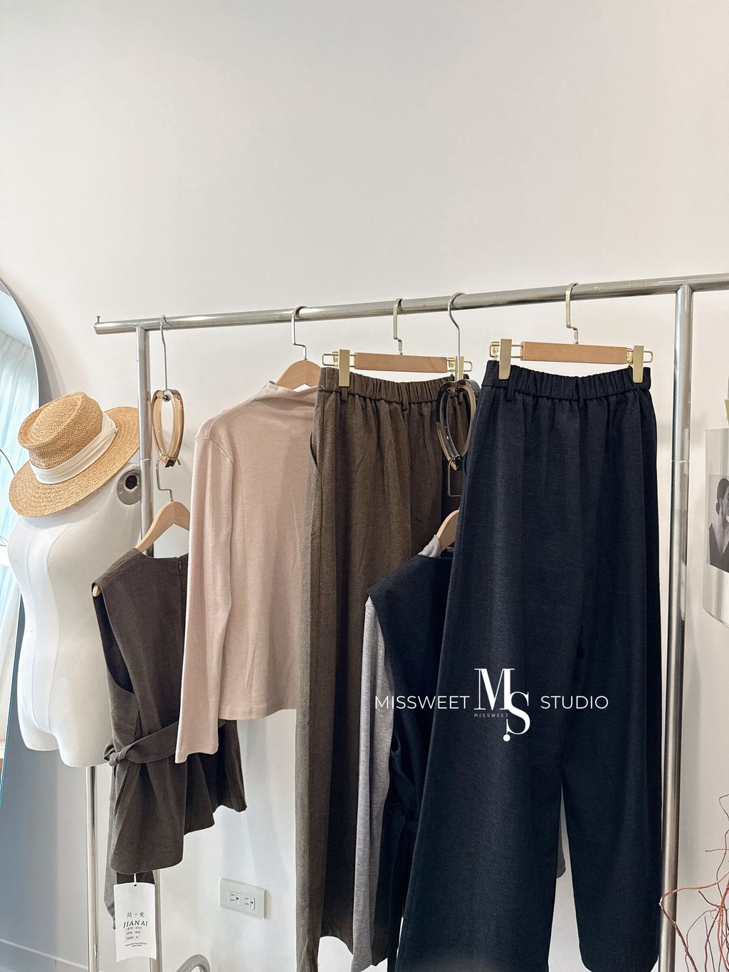 相片 2025-10-27 下午2 23 59