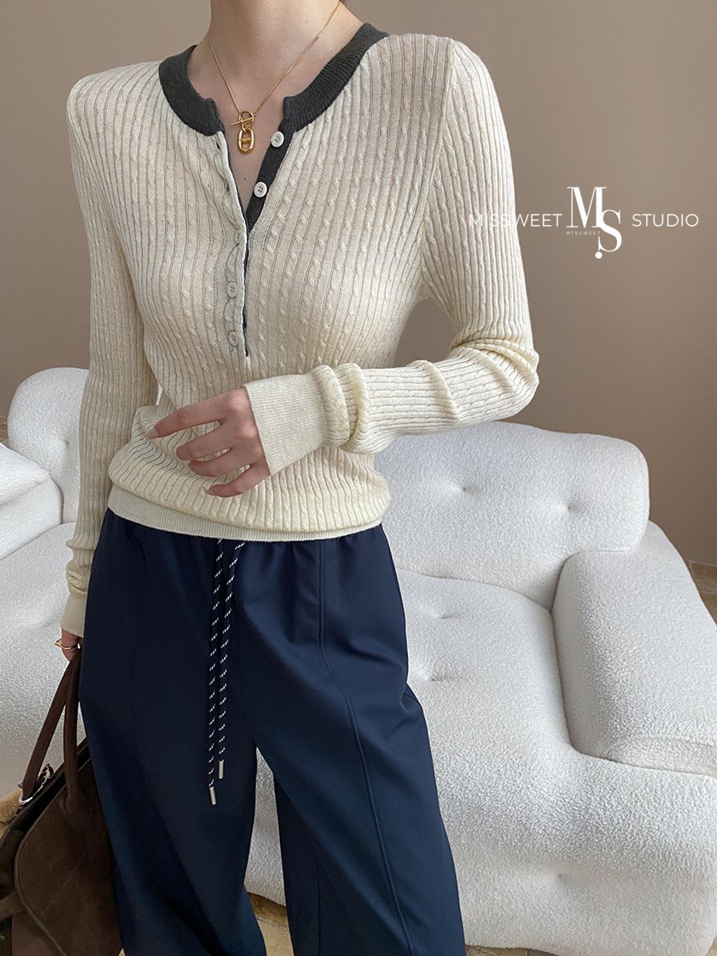 O1CN01h2GBi41DYvmlOizr8_!!2207919270229-0-cib