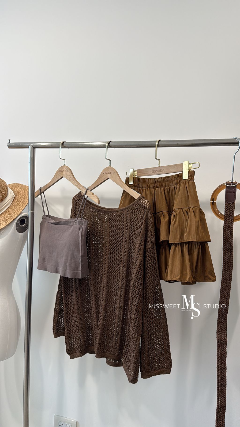 相片 2025-10-29 下午2 42 47