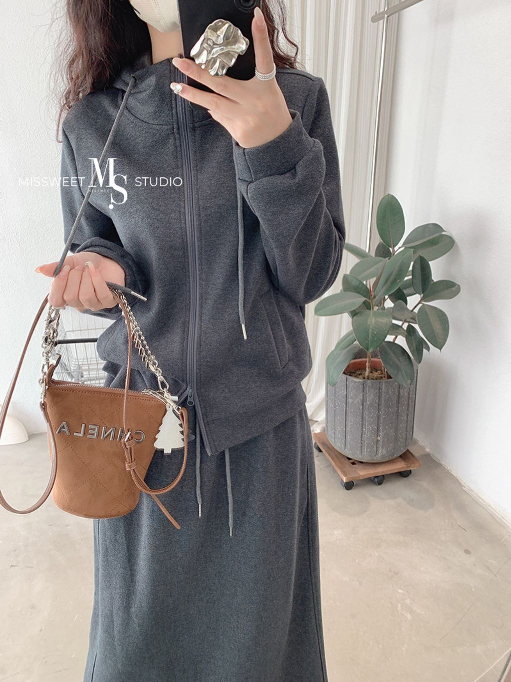 O1CN01mRLvZG1d5KCbJJV21_!!977263684-0-cib