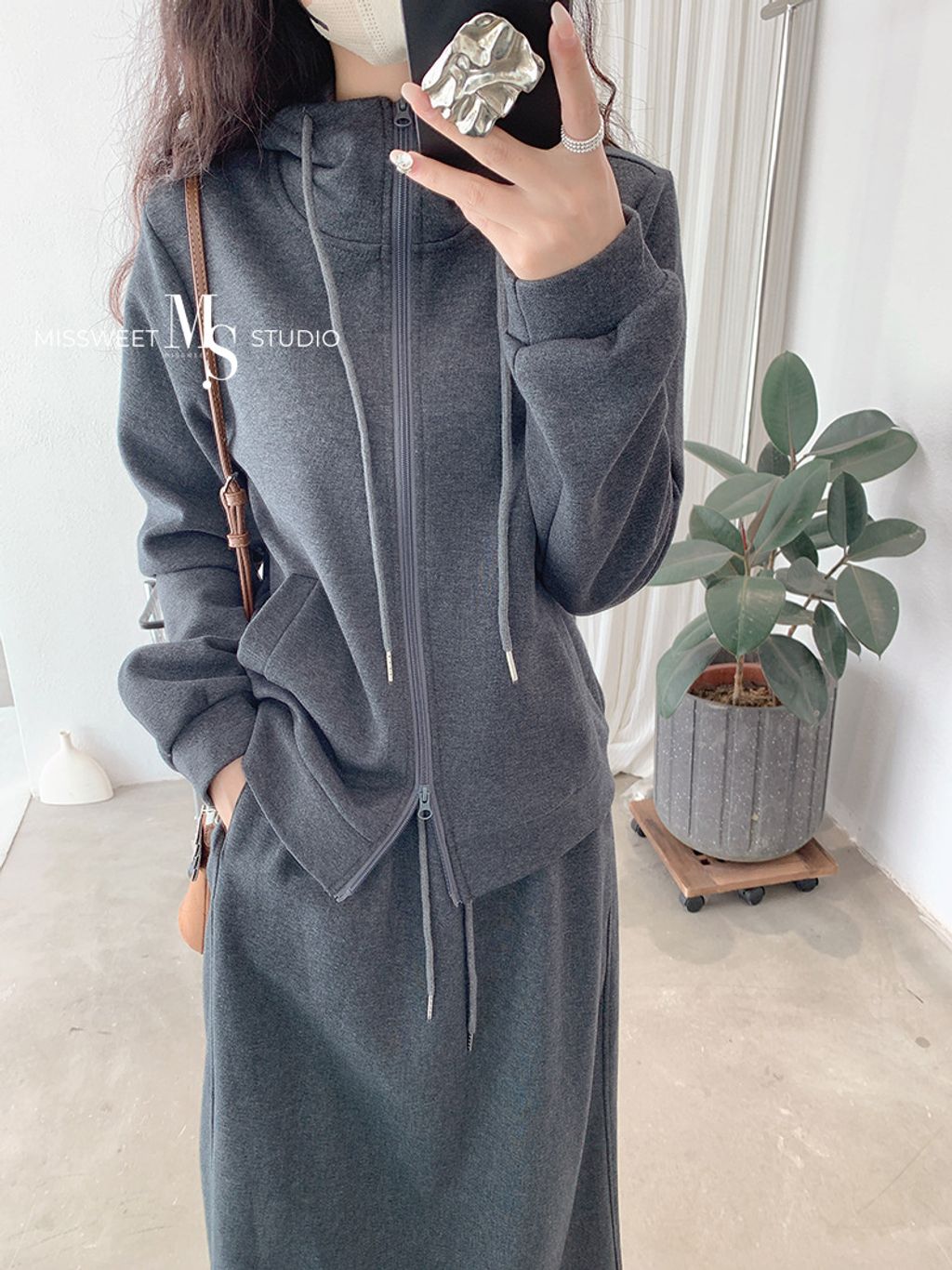 O1CN01vHbzs21d5KCapfU5T_!!977263684-0-cib