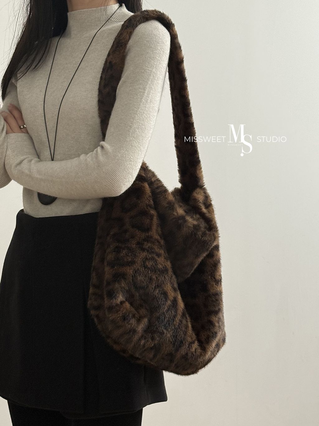 O1CN01Z4gwks2CPwabvzvI3_!!2622588467-0-cib