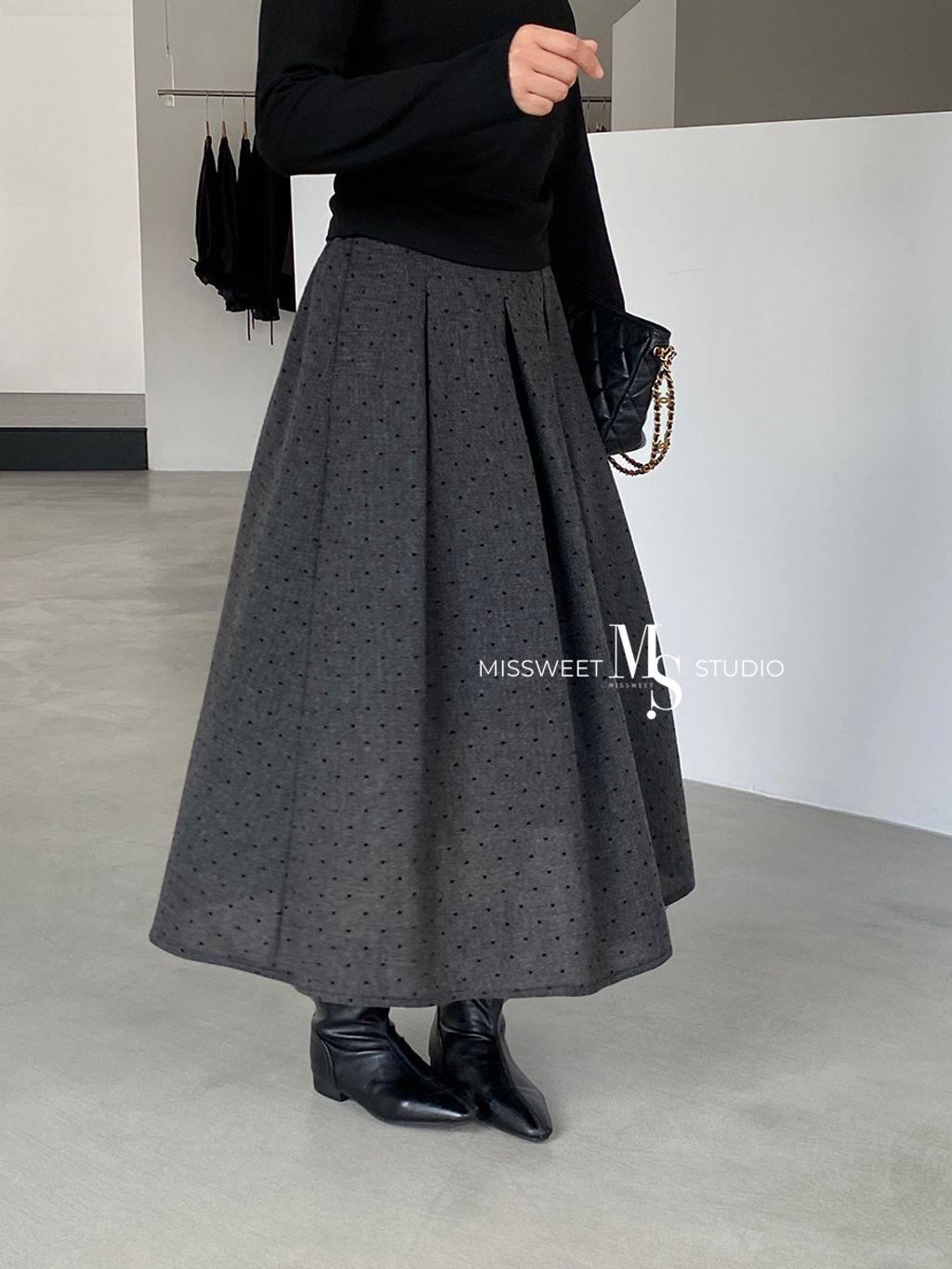 O1CN01Um6y6M1jENj77g2ns_!!2214077954516-0-cib